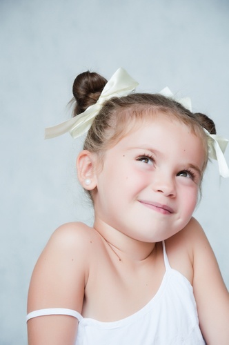 Twisted pigtails hairstyle for little girls