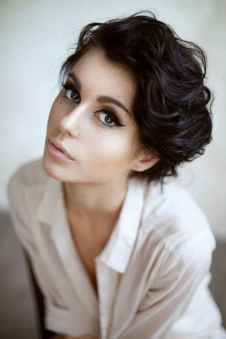 Vintage short hairstyle for thick hair / Pinterest