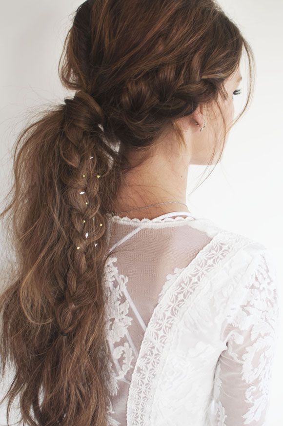 Simple ponytail with a braid