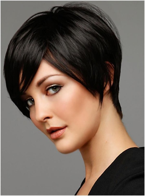 Short haircut with side bangs
