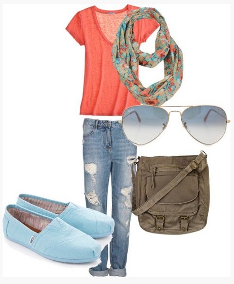 Sweet spring outfit, coral knit top, destroyed jeans and mint flats