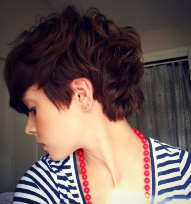 Short pixie haircut with curls