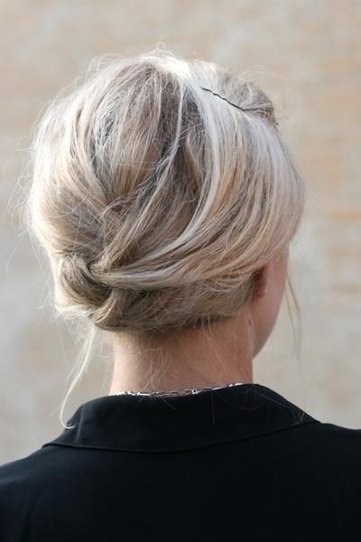 Twisted low bun