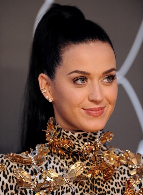 2014 Katy Perry hairstyles: high ponytail for long hair