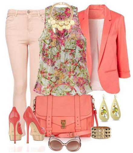 Daily outfit look, coral suit with floral print and pumps