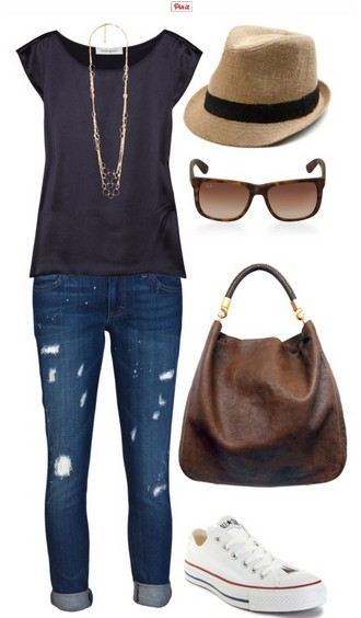 The casual outfit look, the gray top, jeans and sneakers