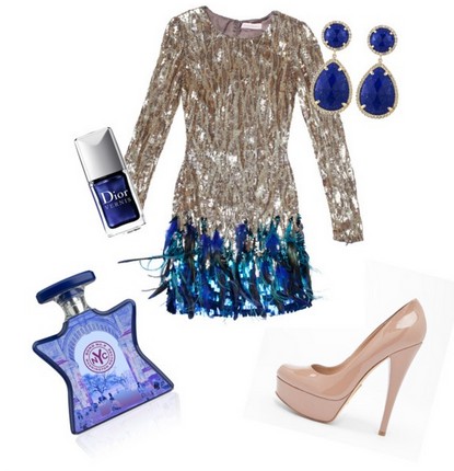 A shinny combination for the New Year look, sequin coset dress with pink pumps