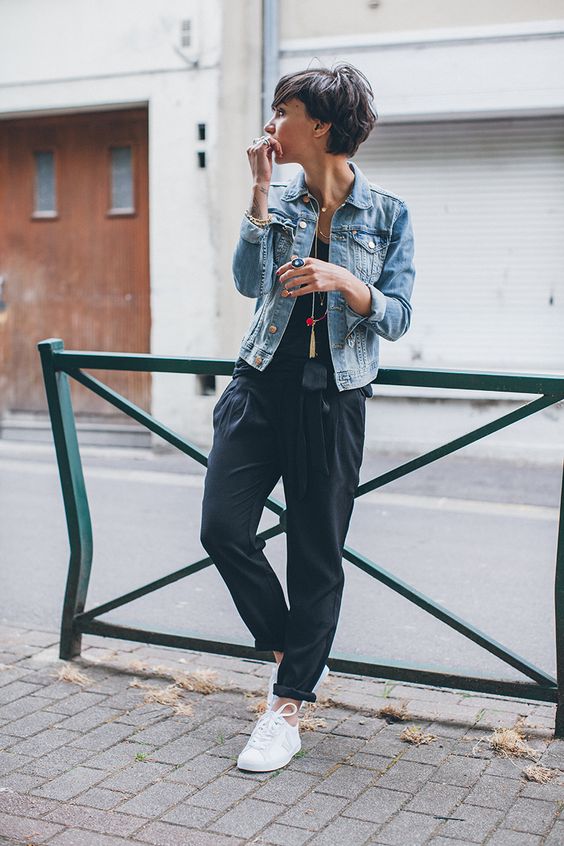 Jeans top and white shoes