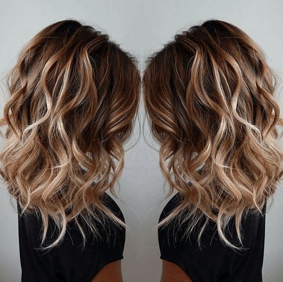 20 fashionable medium length hairstyles - ideas for medium hair