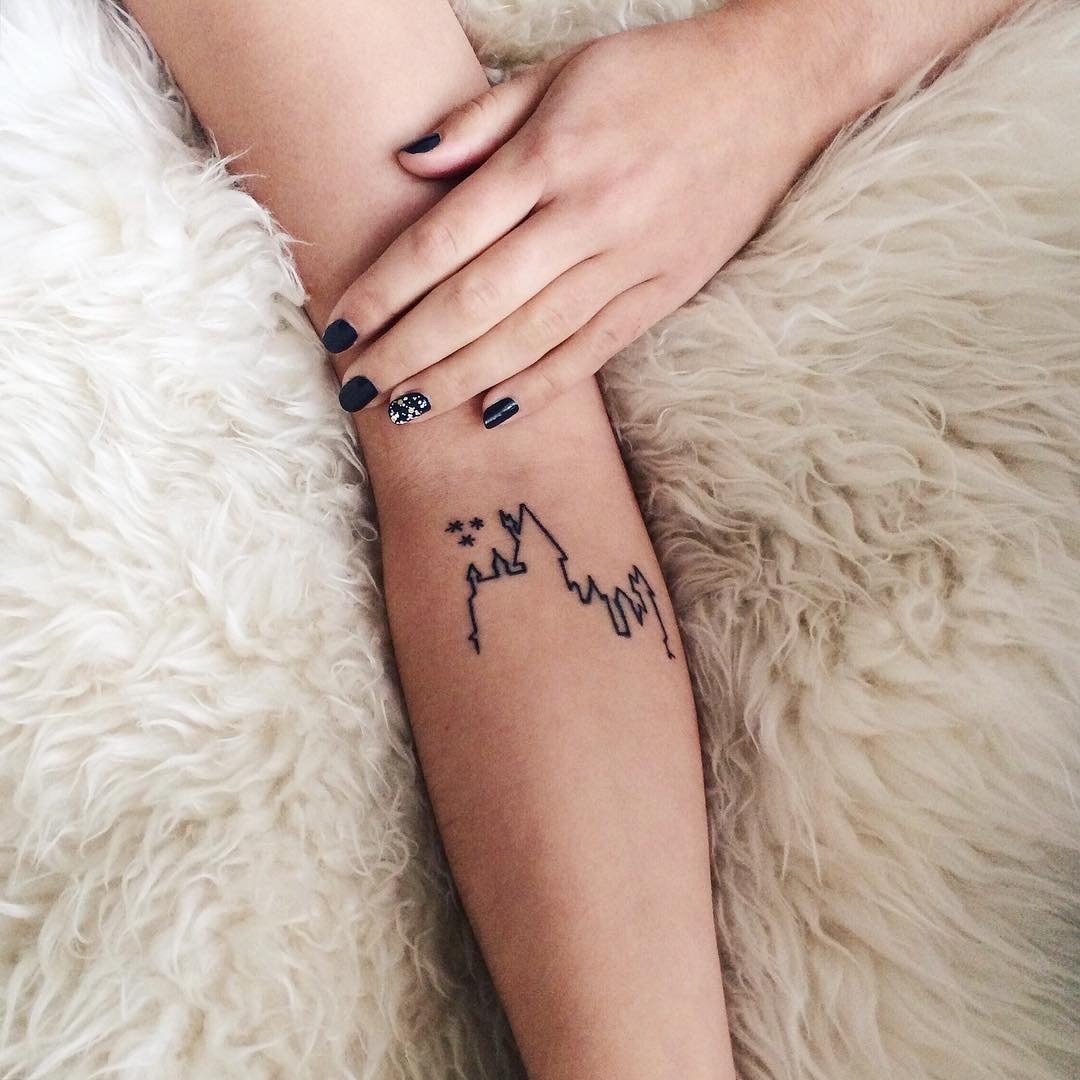 25 cute little female tattoos for women - small meaningful tattoos