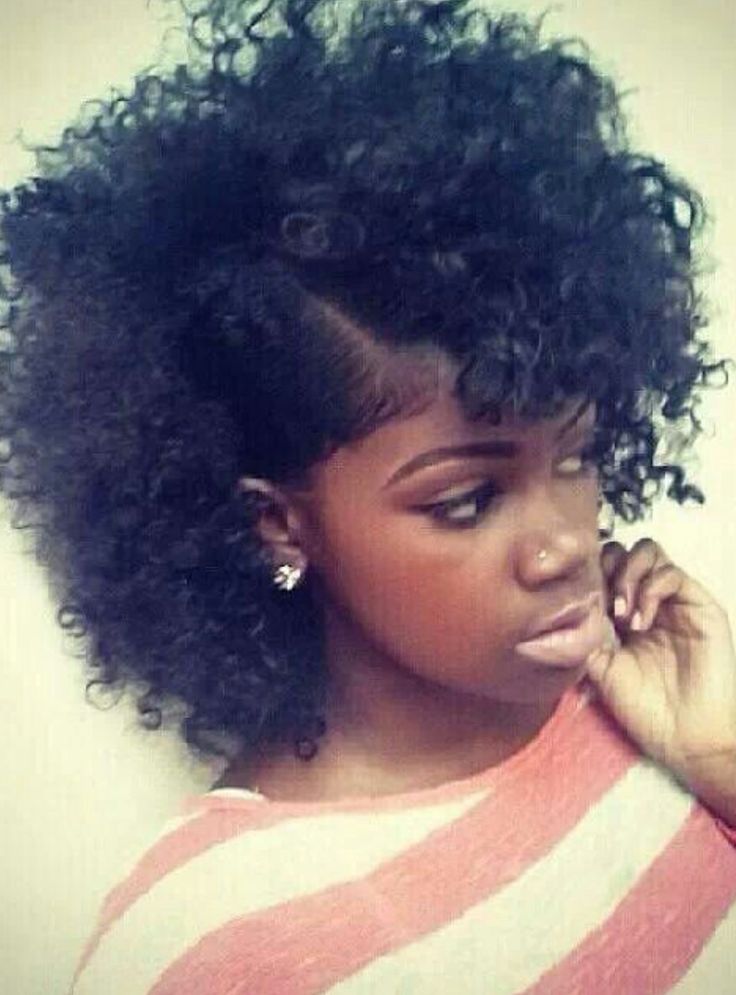 Natural curly black hairstyle "width =" 400