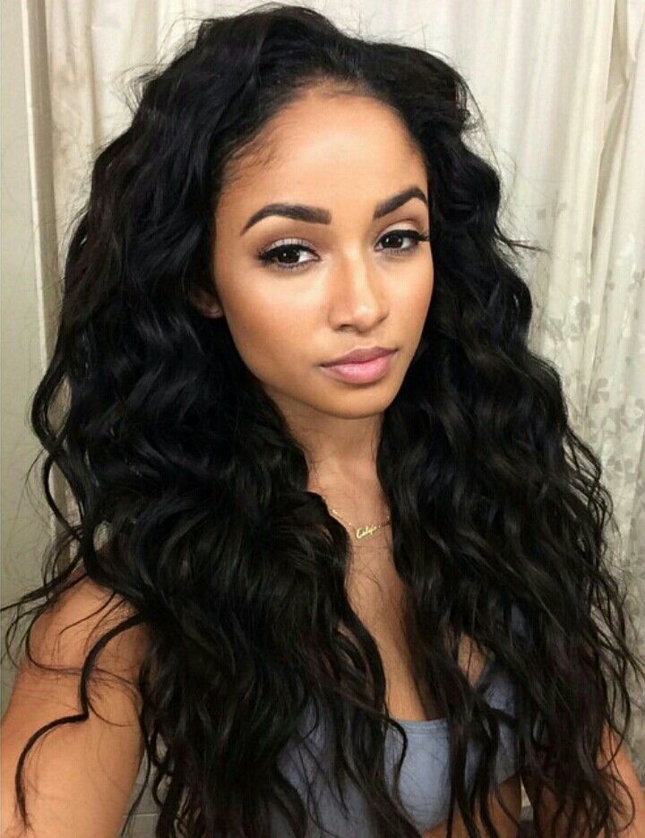 Glamorous long curly wavy black hairstyle "width =" 400