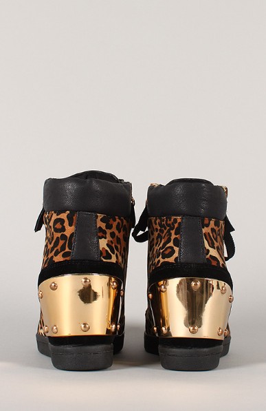 Back view of the Leopard Zipper high top wedge sneaker