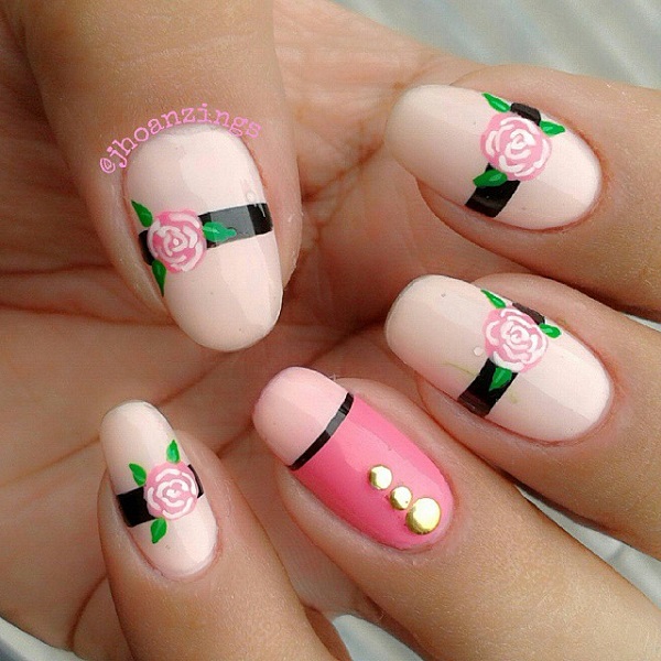 Pink rose nail design