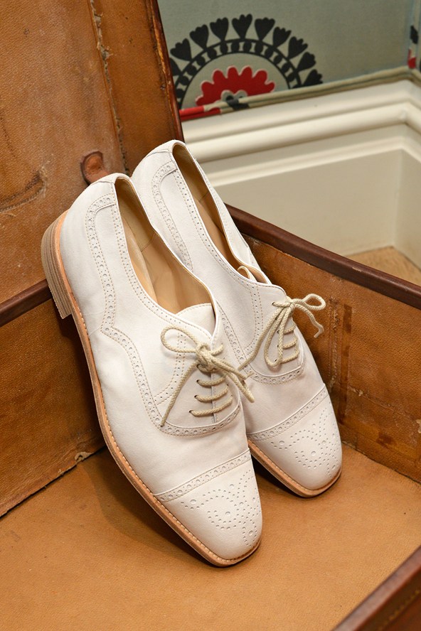 White shoes for spring - Manolo Blahnik shoes