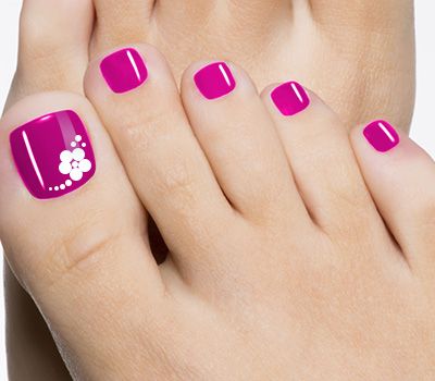 Purple toenail design