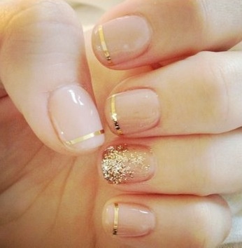 Gold wedding nail idea