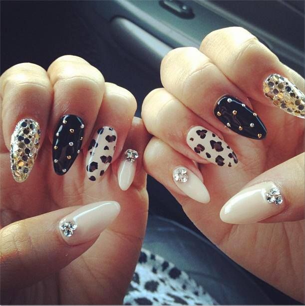 Stiletto nail design for long nails