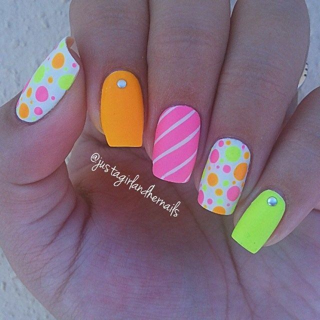 Nice summer nail art design