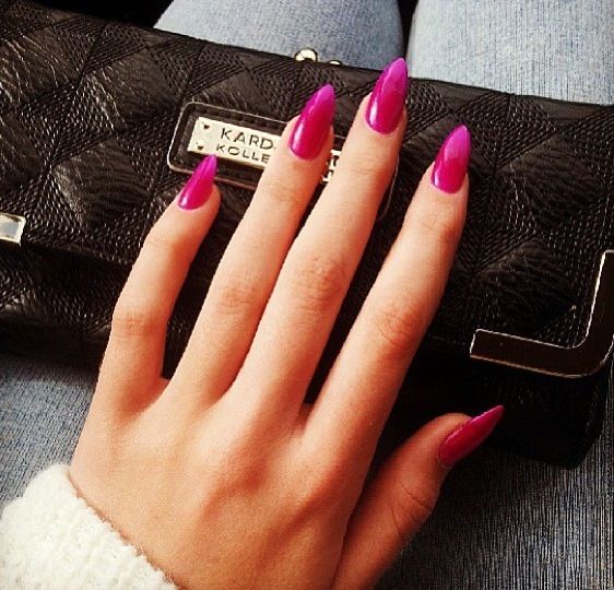 Deep pink pointed nails