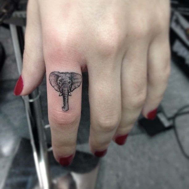 20 cute little tattoo ideas for girls