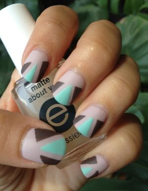 Stylish color block nails