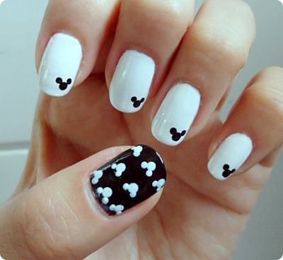 Black and white Mickey Mouse Nails