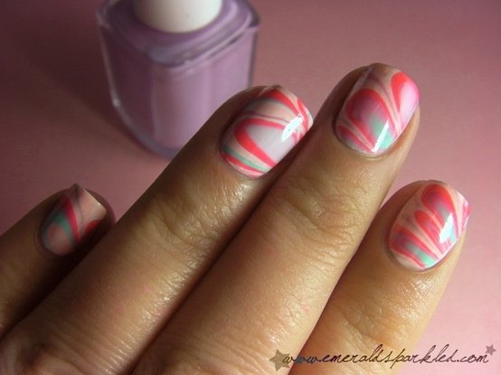 DIY nude water marble nails