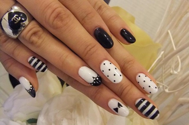 Nice black and white nails