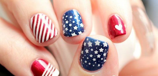 Interesting American flag-inspired nail design