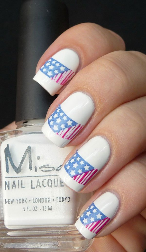 White American flag inspired nail design