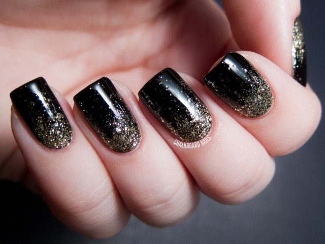 Glittery golden nails art design