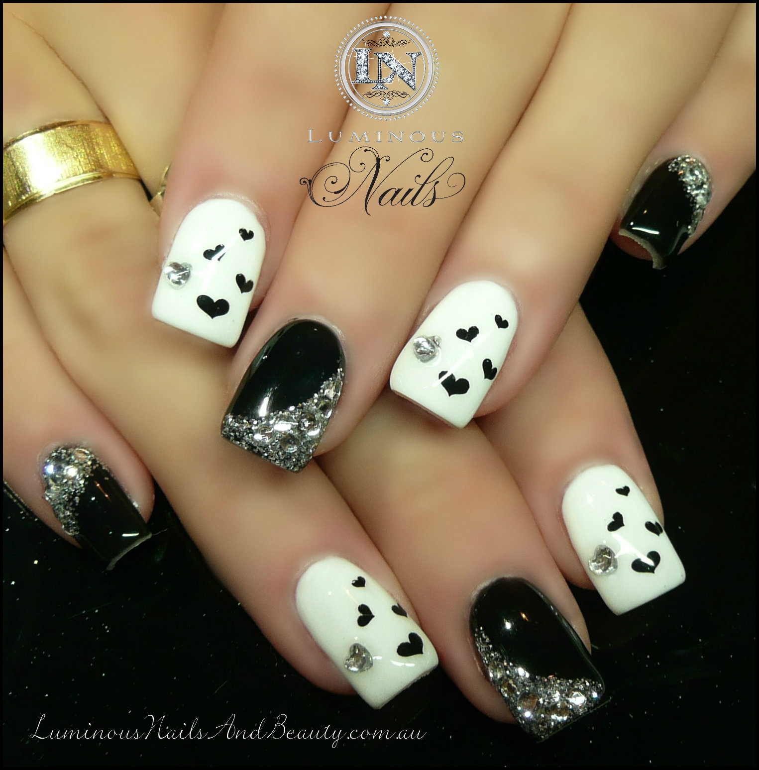 Black and white nail design