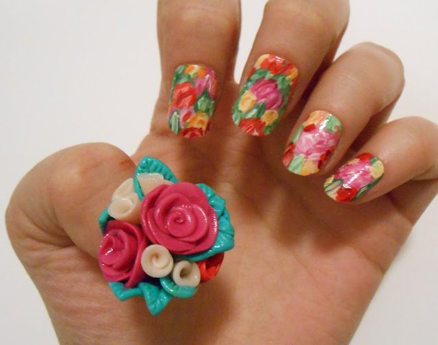 Green flower nail design