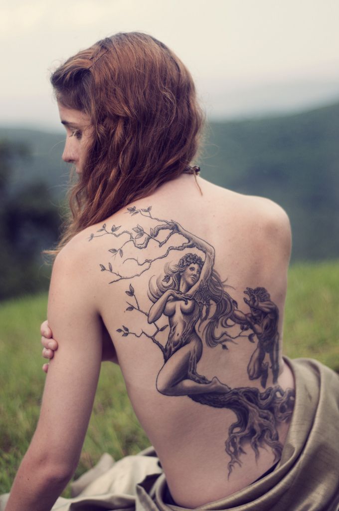 Pretty back tattoo