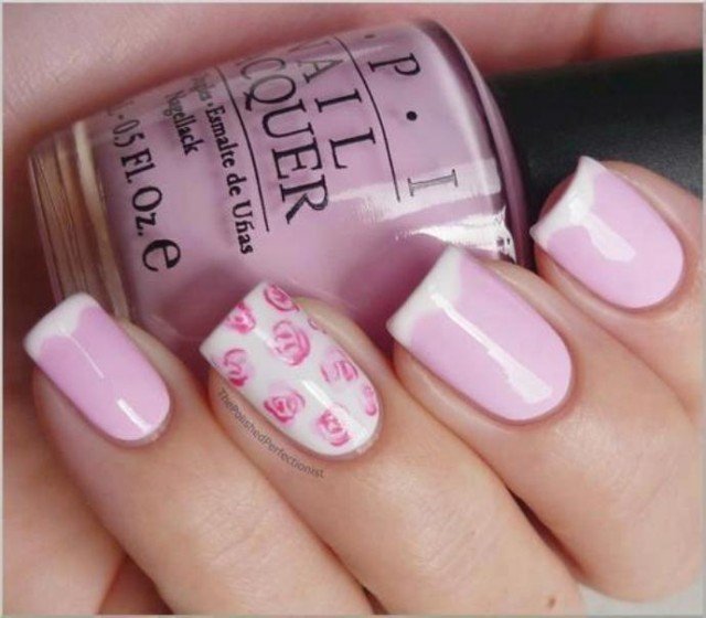Naked nails with flowers