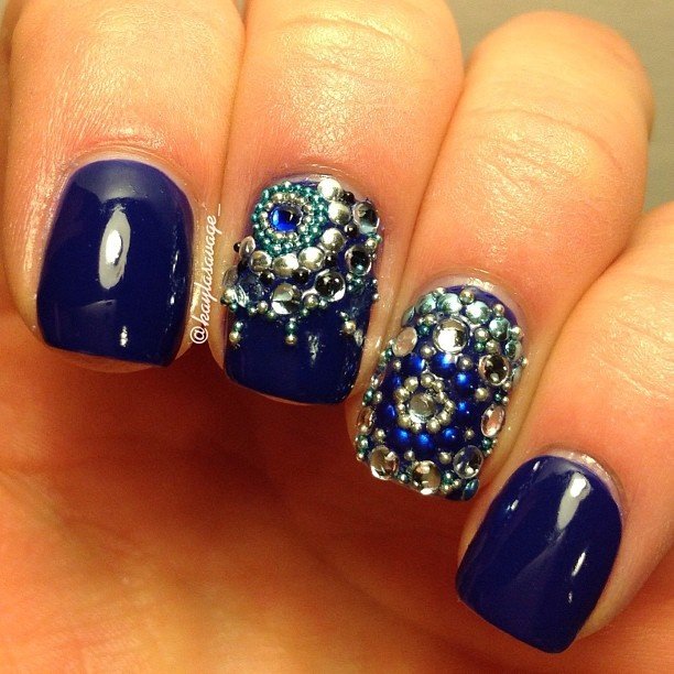 Blue decorated gemstone nails