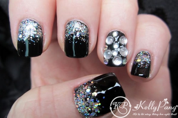 Black decorated gemstone nails