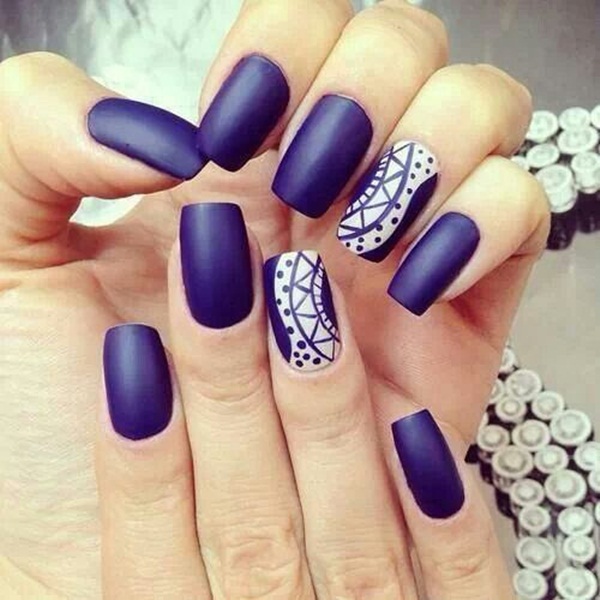 Blue nails for fine nail designs
