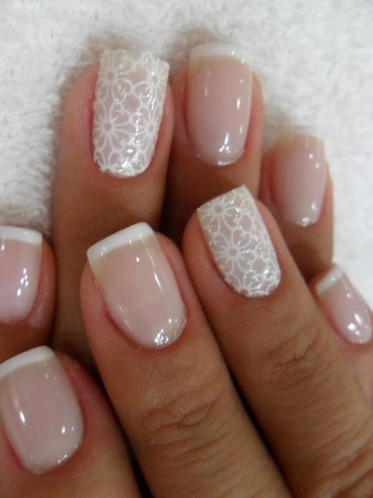 White lace nails