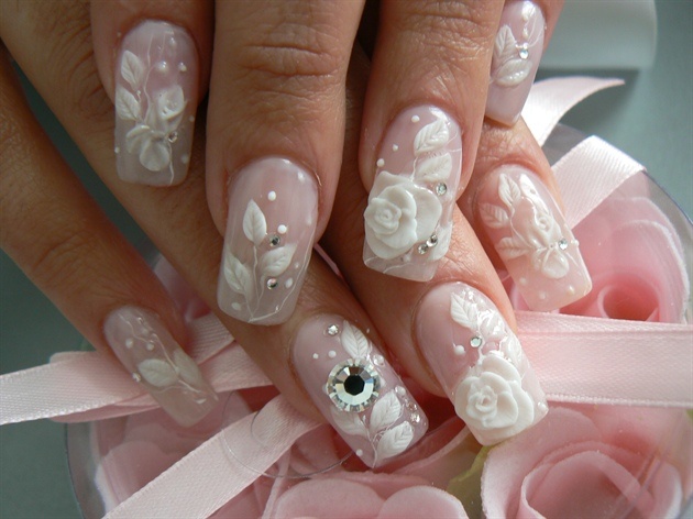 Romantic nails