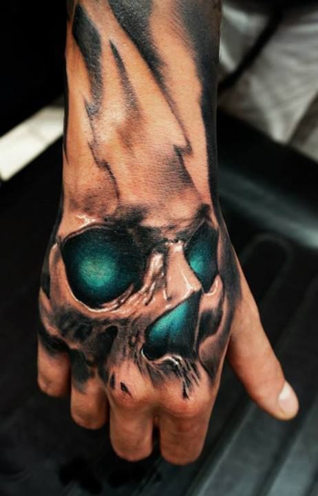 Stunning hand tattoo