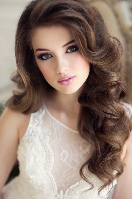 Romantic wavy hair over