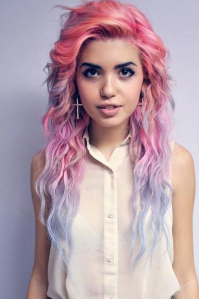 12 rainbow hairstyles you want now