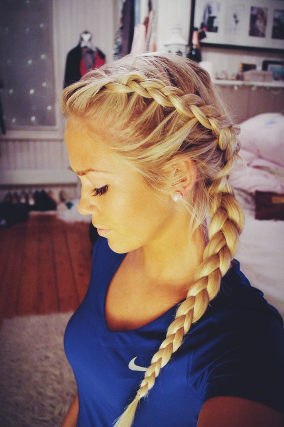 Braided hairstyle for blonde hair over