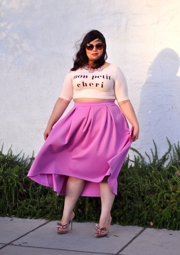 Plus size fashion blogger