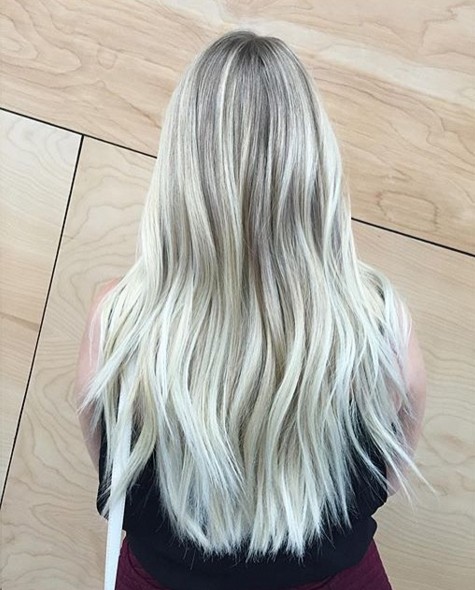 Long blonde ombre hairstyle