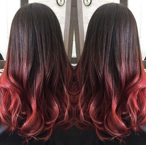 Black to red wavy hairstyle