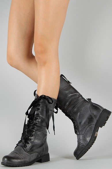 Wild Diva Timberly-43 Ribbon laced boots in the middle of the calf