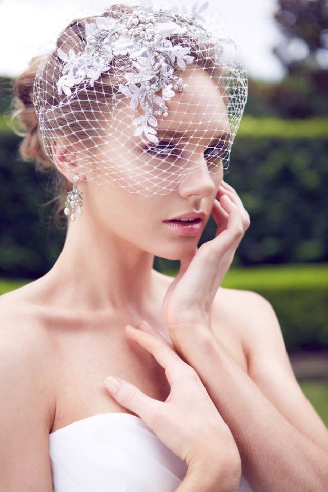 Updo for weddings with Birdnet